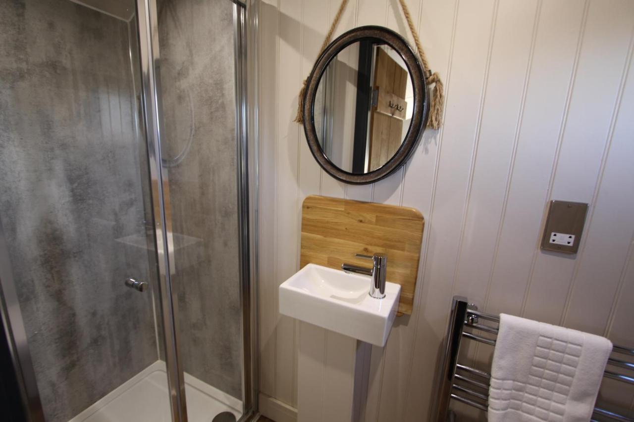 Springwood Shepherd Huts Glamping Дом отдыха